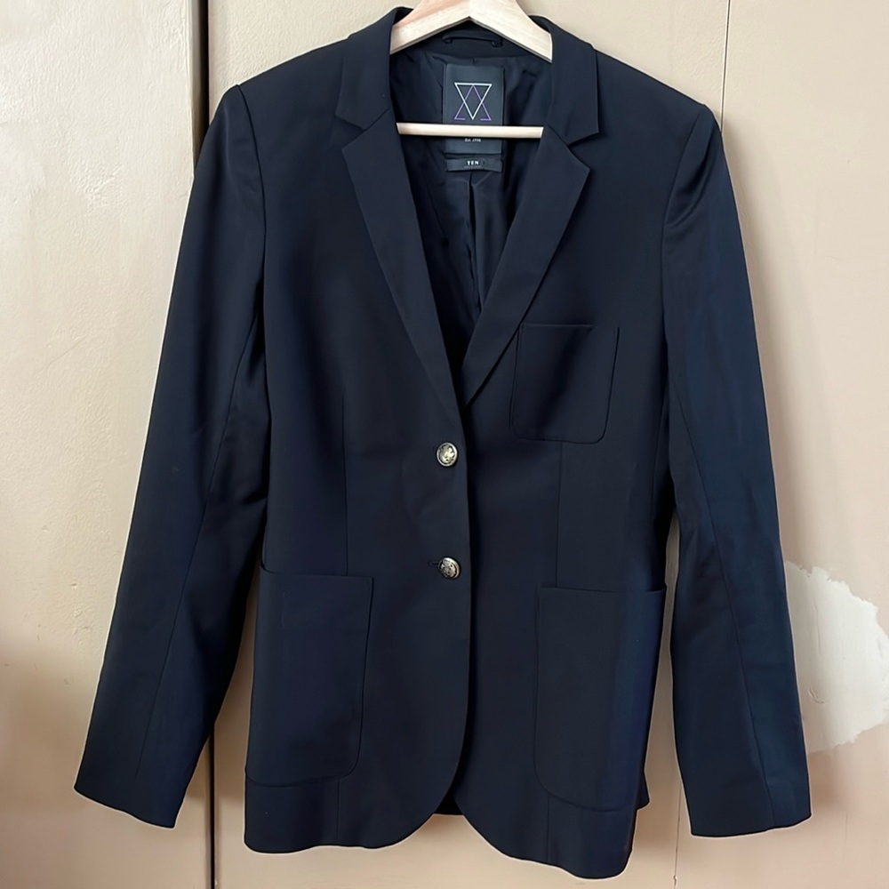 Aritzia Talula Exeter blazer